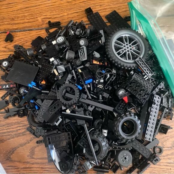 LEGO Mixed Pieces and Mixed Special Parts 2Lb black